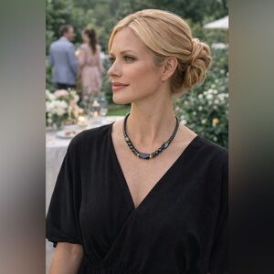 Hematite stone beaded necklace w/2  gold centre spacer balls 🩶💛🩶